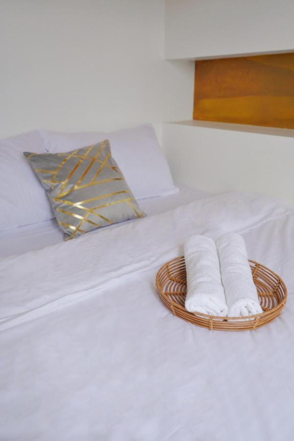Topaz 1 Bedroom Suite Orochi Staycation Ph At Centrio Towers Cagayan de Oro Ngoại thất bức ảnh